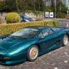 かなり希少。ジュネーブにて、エメラルドグリーンのジャガー「XJ220」が目撃に