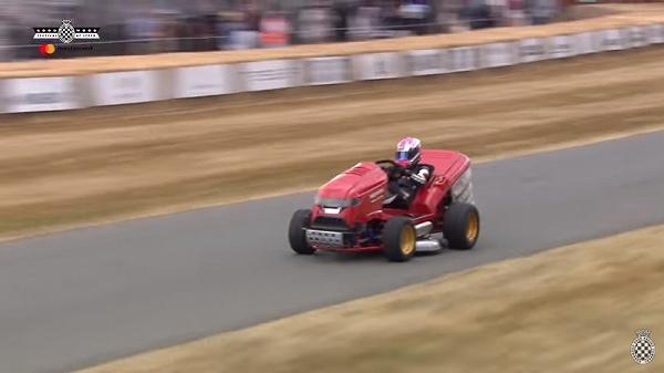 世界最速の ヤバい 芝刈り機 その速度は241km H ホンダ Mean Mower V2 がグッドウッドを走る 動画有 Creative Trend