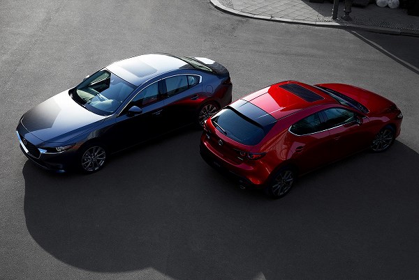 マツダ 新型 アクセラ マツダ3 Mazda3 グレード別の主要緒元大公開 サイズや車体重量 燃費など Creative Trend