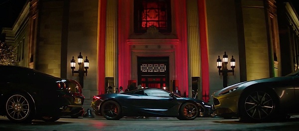 映画 ワイルドスピード Fast Furious の最新作 Hobbs Shaw のショートトレーラームービーが公開 今回の主役はマクラーレン 7s だ 動画有 Creative Trend