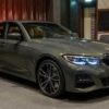 やっぱりやってくれたぜBMWアブダビ。早くも新型「3シリーズ」を激渋カスタムでアダル