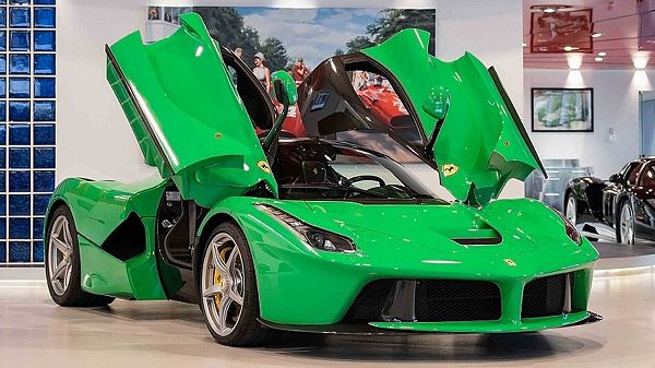 価格は4億円以上 ジャミロクワイのジェイ ケイ氏が所有していたグリーンのラ フェラーリが販売中 Creative Trend