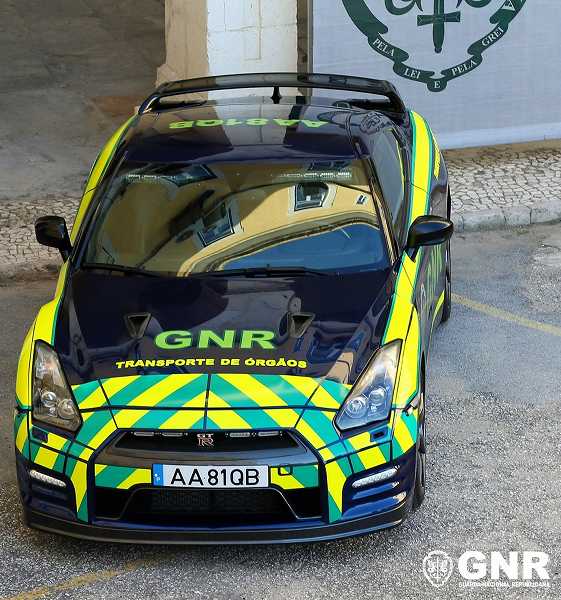 刑事訴訟で押収された日産gt R R35がgnr臓器輸送用緊急車両として採用 オークション出品や破壊ではなく 社会貢献を目的に活用されることが理想的かもしれない Creative Trend