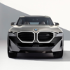 BMWがまたも暴走？新型コンセプトXMが登場するもキドニーグリルが更に巨大化…何とイン