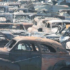 悲劇。アメリカ・イリノイ州のディーラが火災により150台以上のクラシックカーが全焼