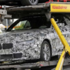 BMWの新型「4シリーズ・コンバーチブル」の開発車両をキャッチ。ルーフはソフトトップ
